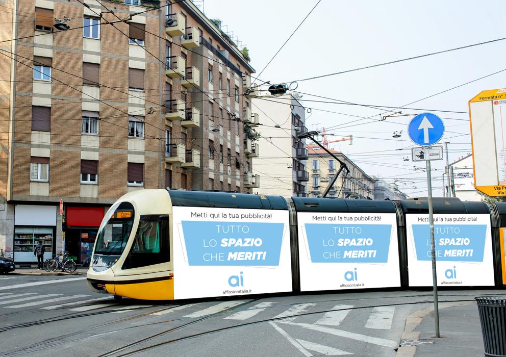 Affissioni Italia - Pubblicità dinamica - tram